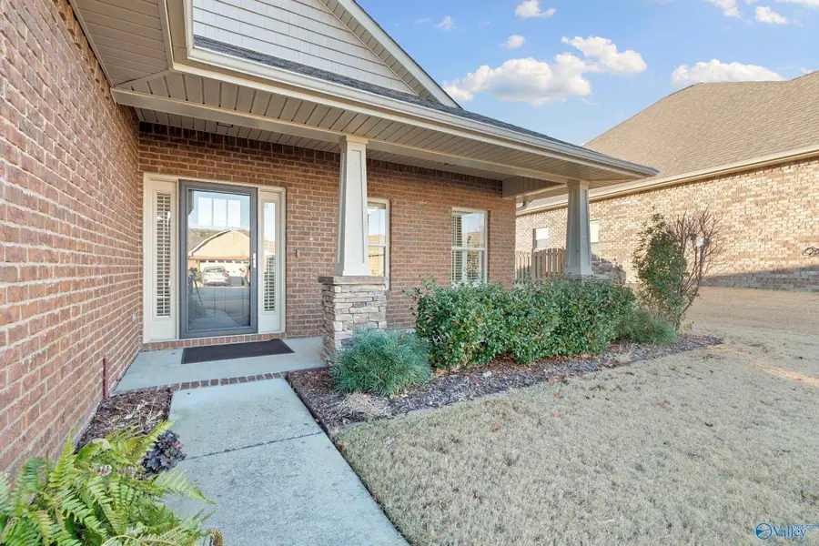 12606 Holstein Lane Sw, Huntsville, AL 35803 - Image #3