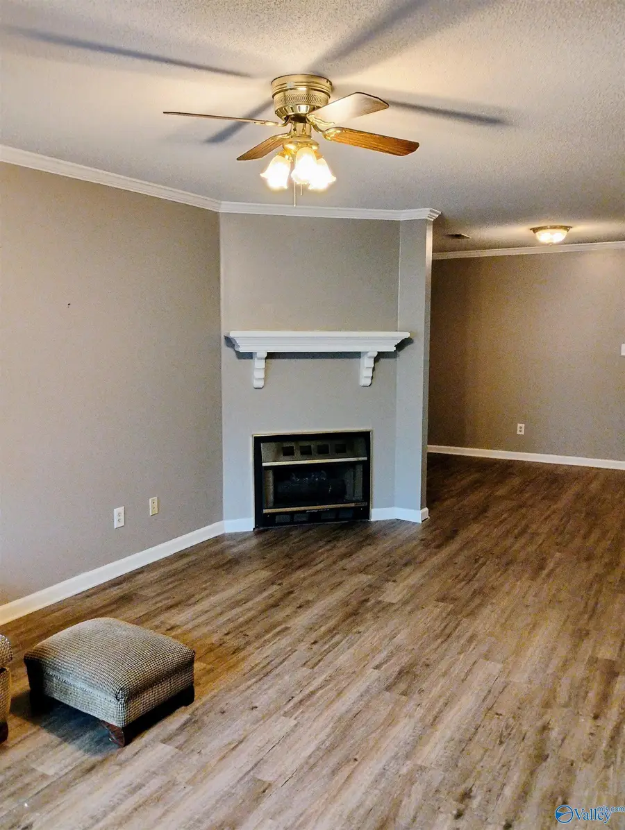 404 Pine Street Nw, Hartselle, AL 35640 - Image #3