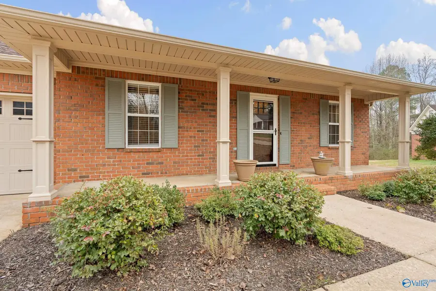 103 Tortoise Circle, Huntsville, AL 35806 - Image #2