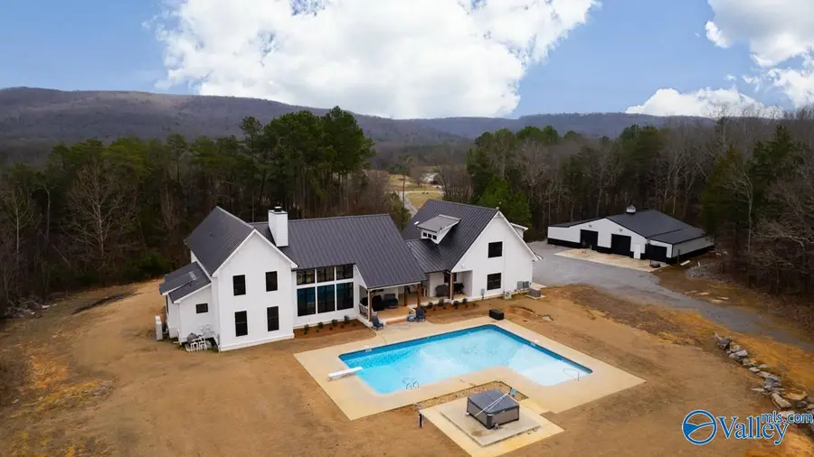 124 Cedar Trace Drive, Hartselle, AL 35640 - Image #3