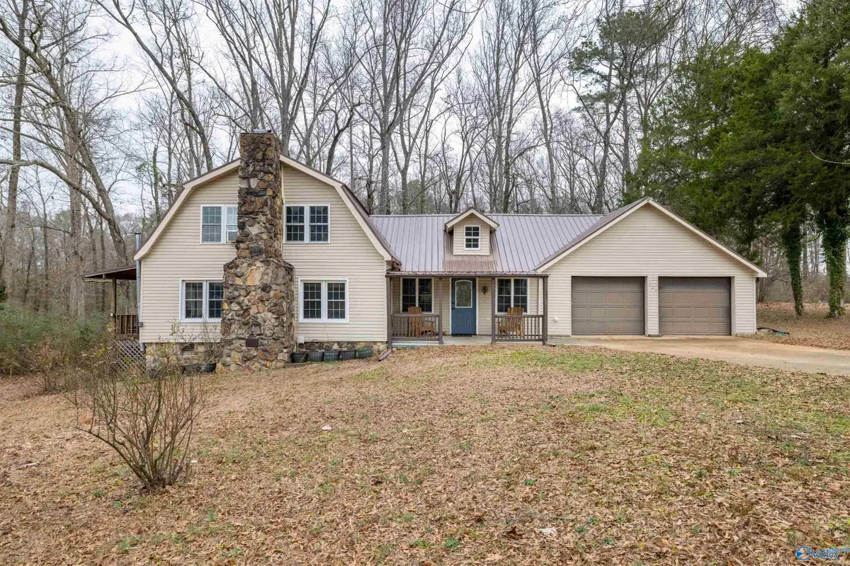 355 Old Ivie Trail, Hamilton, AL 35570 - Image #1