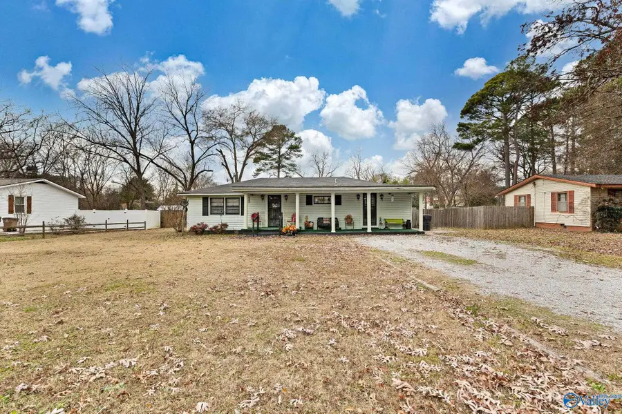 2317 SW State Avenue, Decatur, AL 35601 - Image #2