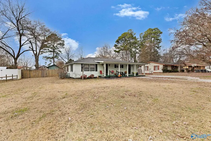2317 SW State Avenue, Decatur, AL 35601 - Image #3