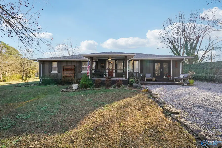 1632 Jackson Street Sw, Cullman, AL 35055 - #2