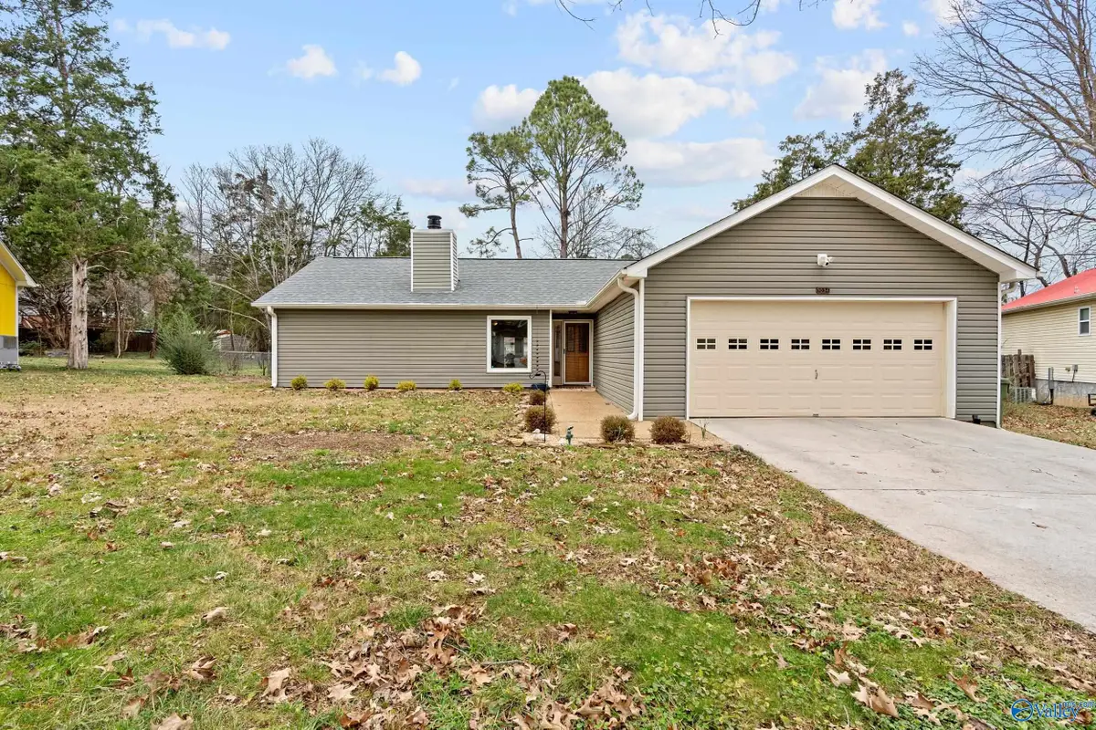1034 Sharpsburg Drive Se, Huntsville, AL 35803 - Image #1