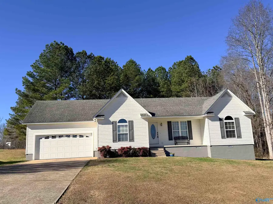 105 Rachel Lane, Hokes Bluff, AL 35903 - Image #2