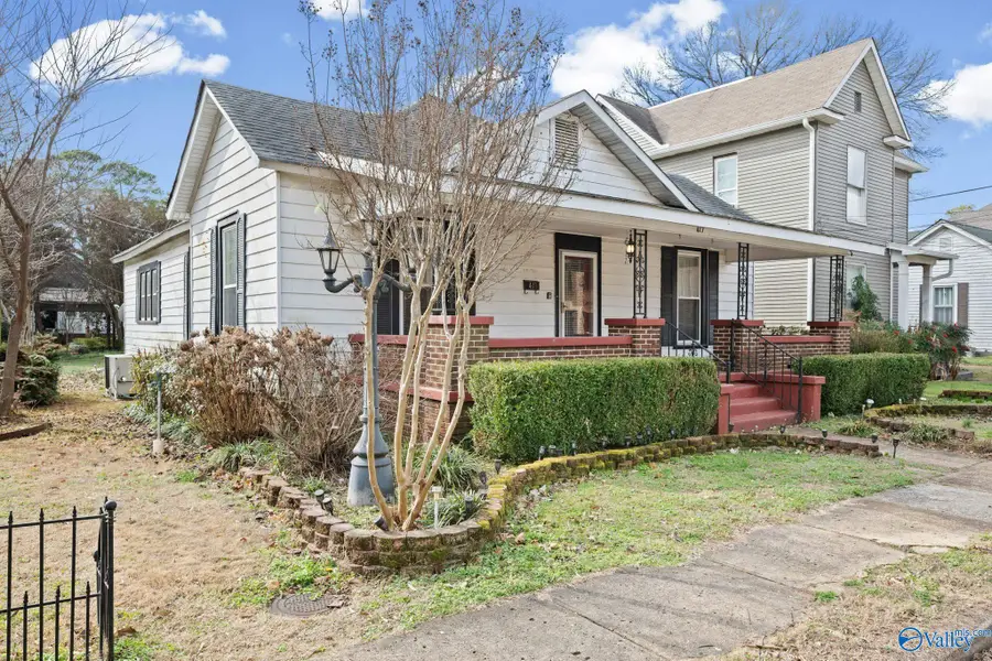 417 Lafayette Street Ne, Decatur, AL 35601 - Image #2