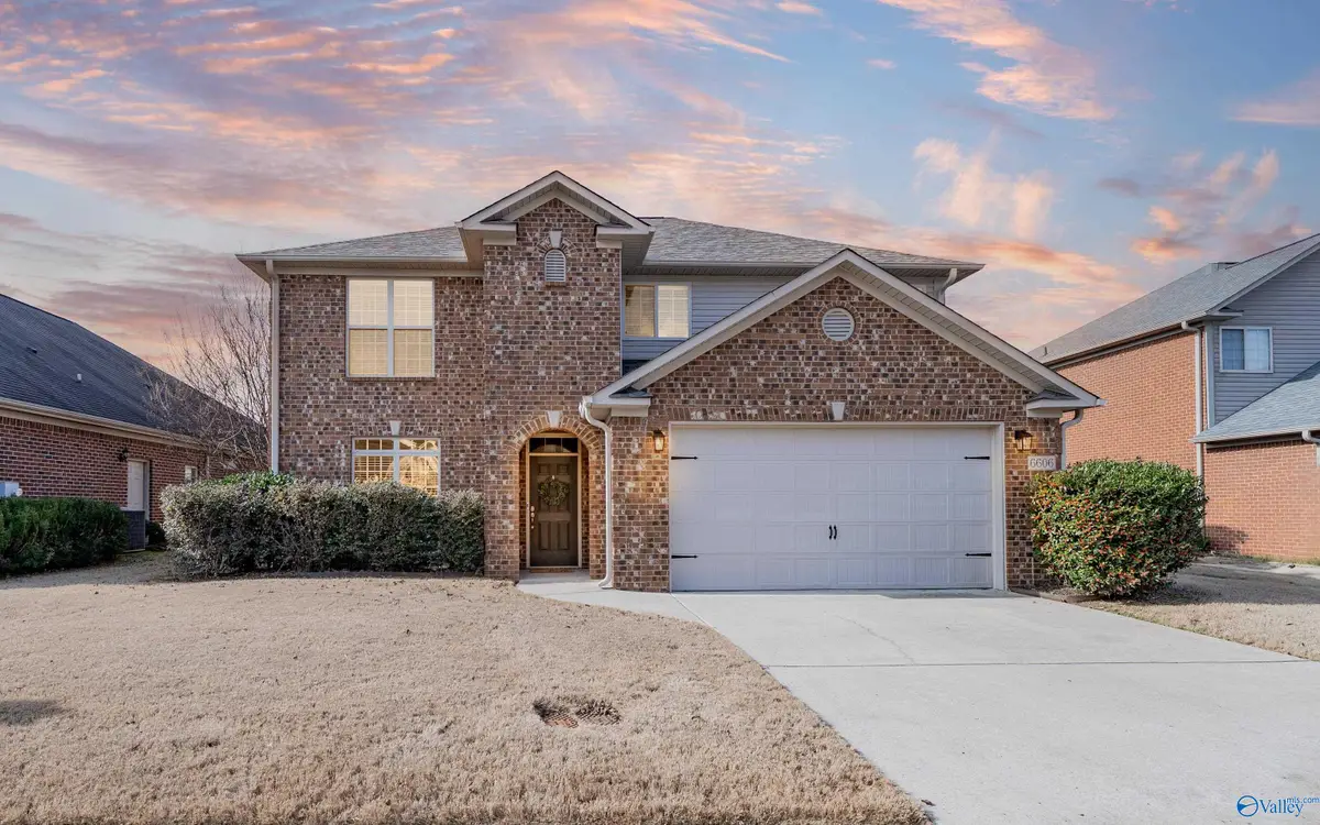 6606 Emmett Drive, Owens Cross Roads, AL 35763 - Image #1