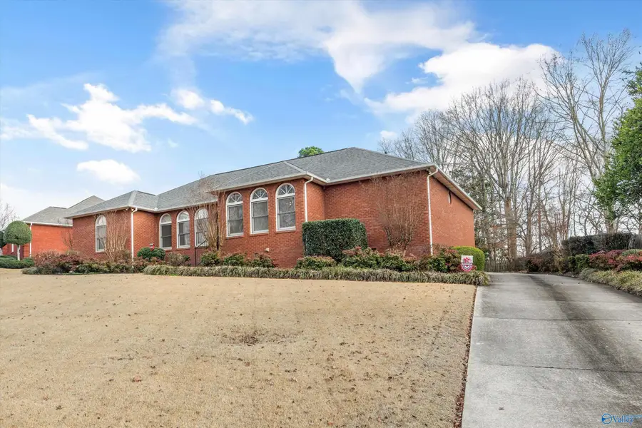 27698 Cricket Lane, Harvest, AL 35749 - Image #2