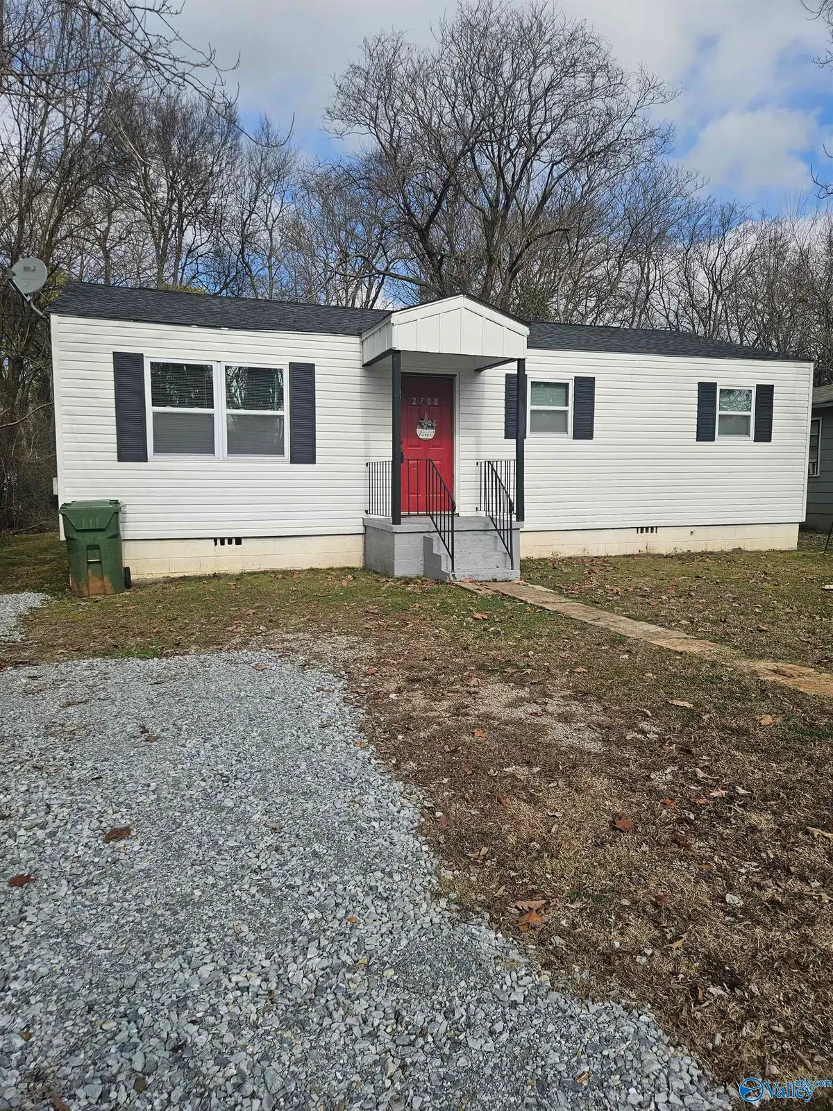 2708 NW Cave Avenue, Huntsville, AL 35810 - Image #1