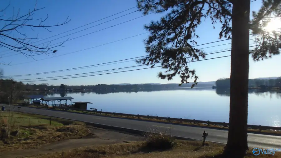 535 Whorton Bend Road, Rainbow City, AL 35906 - Image #2