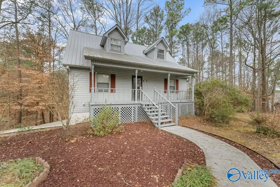 5615 Cherrywood Drive, Guntersville, AL 35976 - Image #2