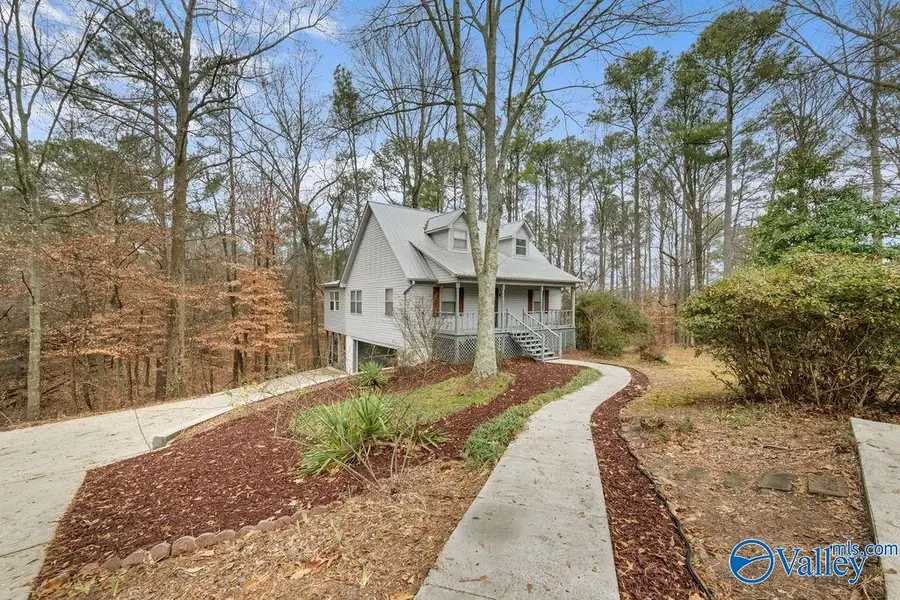 5615 Cherrywood Drive, Guntersville, AL 35976 - Image #3