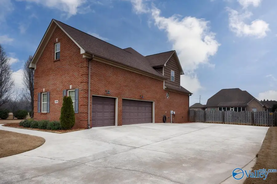 14984 Old Banford Street, Athens, AL 35613 - Image #3