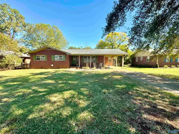 1210 Donna Avenue, Decatur, AL 35601