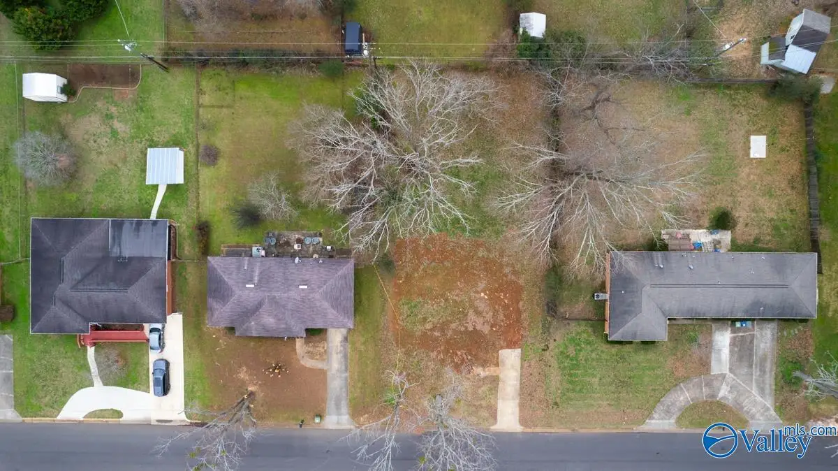 2010 NE Giles Drive, Huntsville, AL 35811 - Image #1