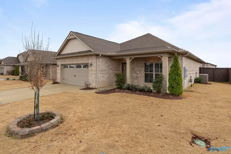 342 Shangrila Way, Meridianville, AL 35759 - Image #2