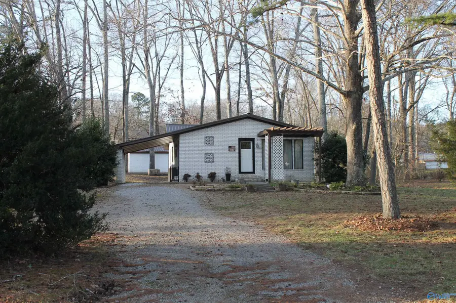 3406 N Gault Avenue, Fort Payne, AL 35967 - Image #3