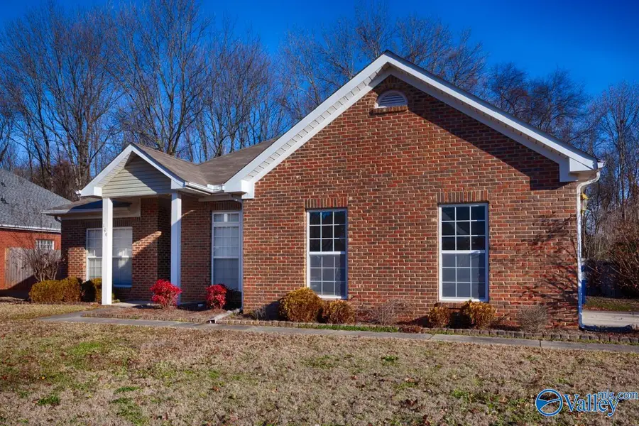 106 Overbrook Drive, Madison, AL 35758 - Image #2