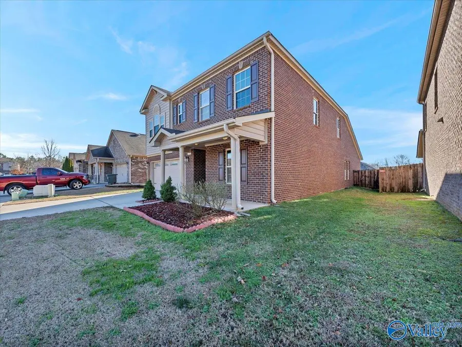 611 Cove Water Lane Nw, Madison, AL 35757 - Image #2