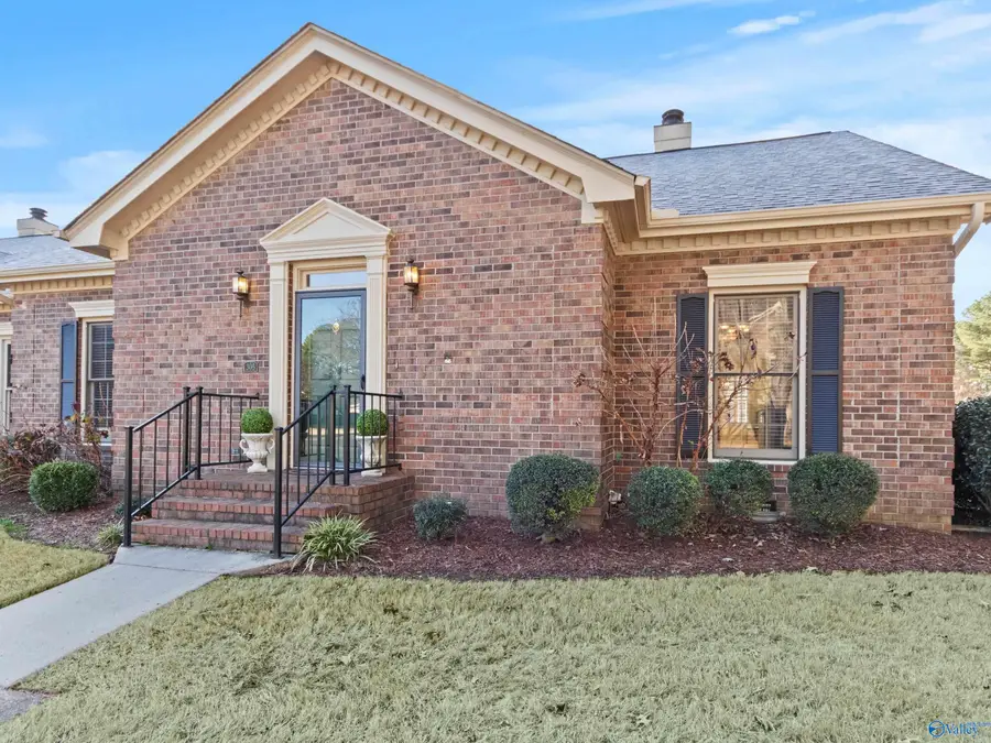 305 Inverness Drive Sw #F-305, Huntsville, AL 35802 - Image #2