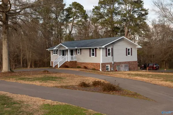 2001 Meadowlark Lane, Albertville, AL 35951