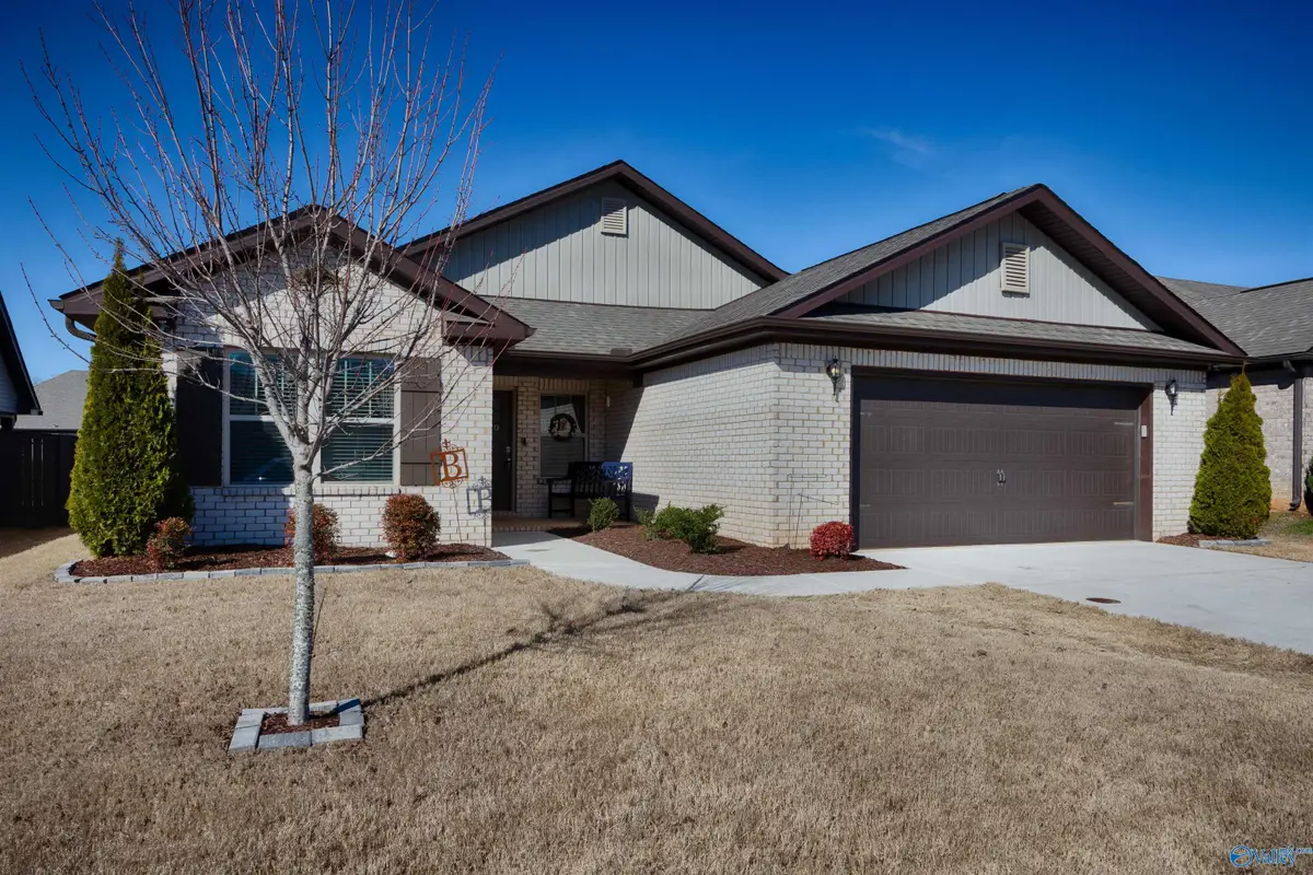 120 Edgestone Drive, Harvest, AL 35749 - Image #1