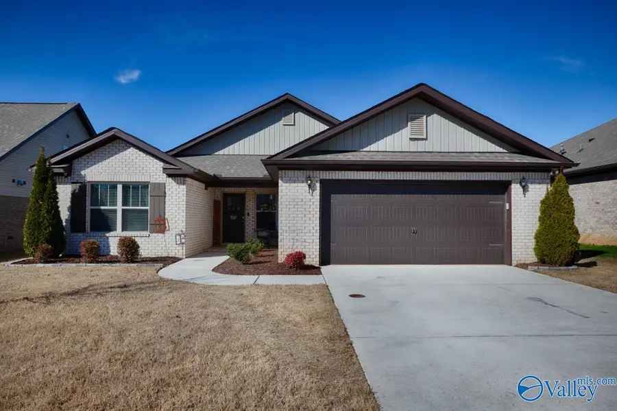 120 Edgestone Drive, Harvest, AL 35749 - Image #2