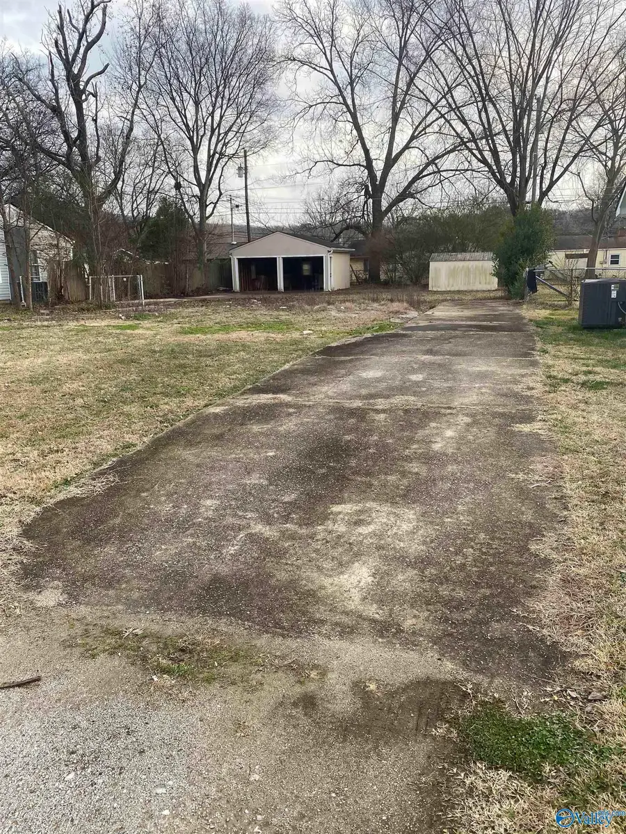 2020 NE Dellbrook Drive, Huntsville, AL 35811 - Image #2