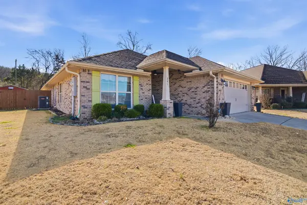 201 Ashbrook Circle, Harvest, AL 35749