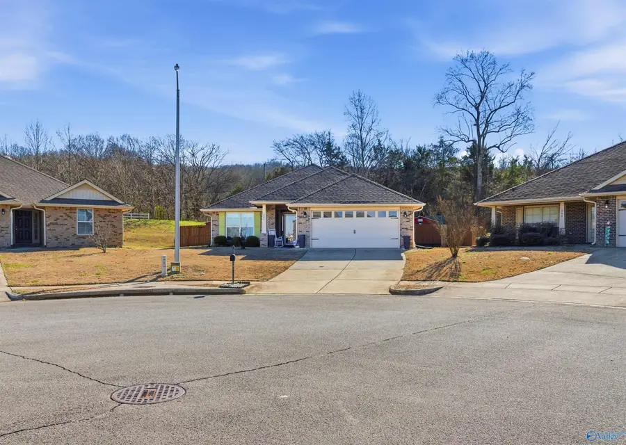 201 Ashbrook Circle, Harvest, AL 35749 - Image #3