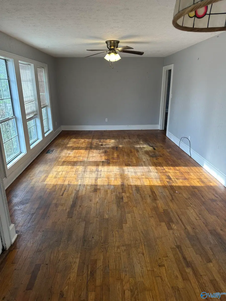 405 Burch Street, Hartselle, AL 35640 - Image #3