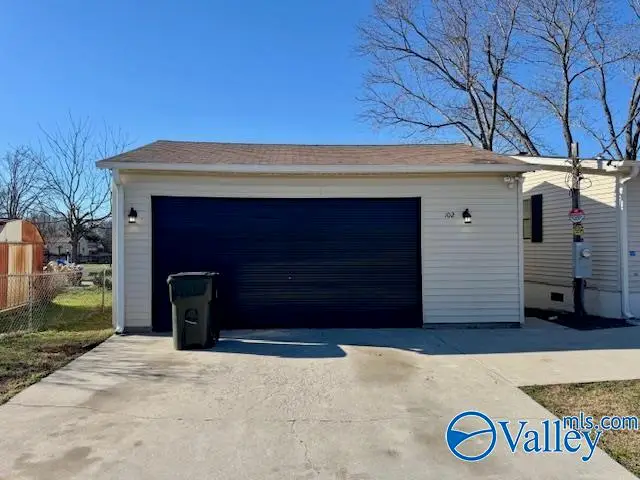 102 Lucas Circle, New Market, AL 35761 - Image #2