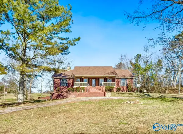 462 Brooks Road, Union Grove, AL 35175