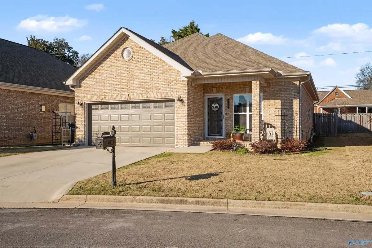 938 Tracey Lane Sw, Decatur, AL 35601 - Image #1