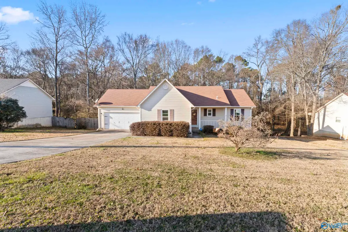118 Carnegie Loop, Meridianville, AL 35759 - Image #1