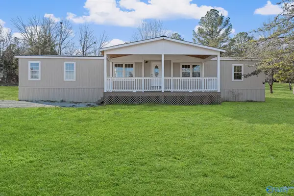 1601 COOK Creek Road, Russellville, AL 35654