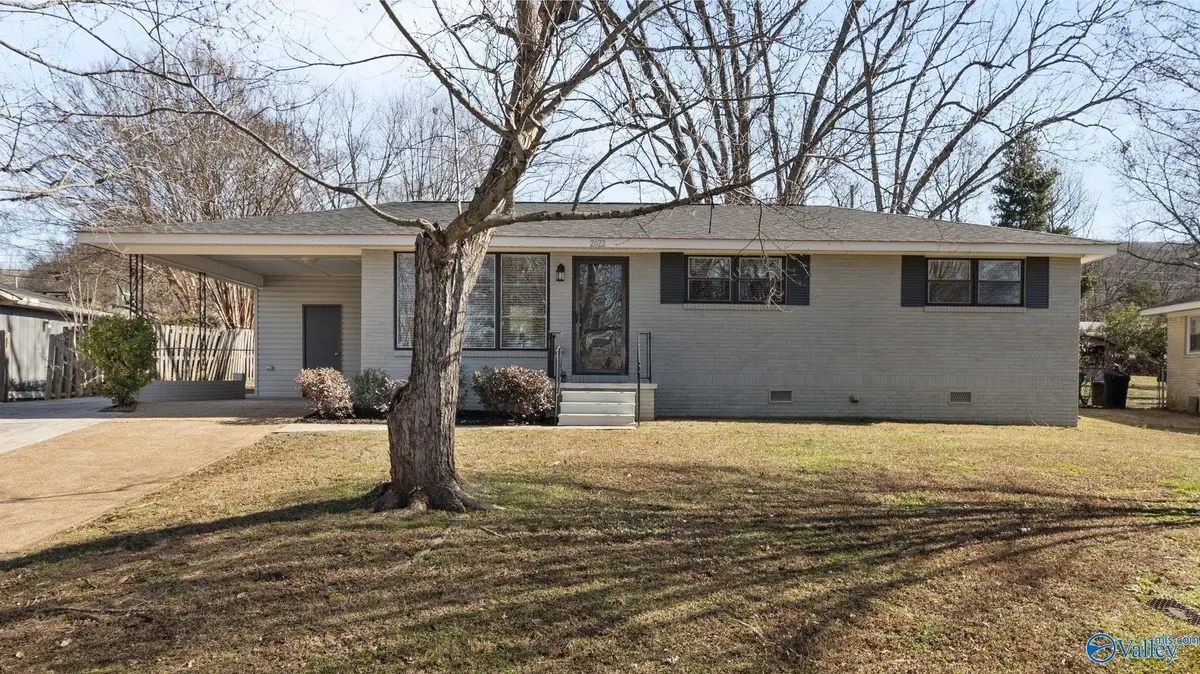 2022 Chambers Drive Ne, Huntsville, AL 35811 - Image #1