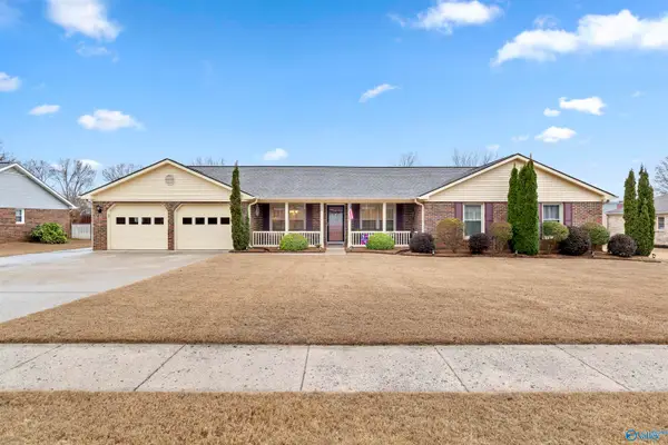 2209 Lugenia Drive, Huntsville, AL 35803