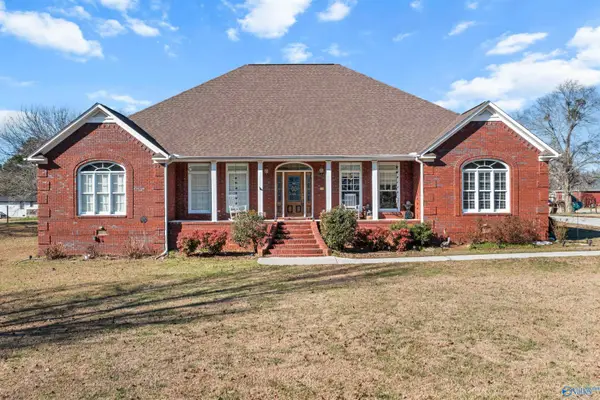411 Meadowlark Place, Gadsden, AL 35903