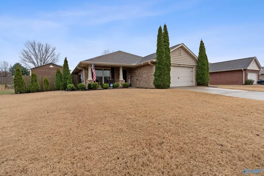 15674 Coach House Court Nw, Harvest, AL 35749 - Image #2