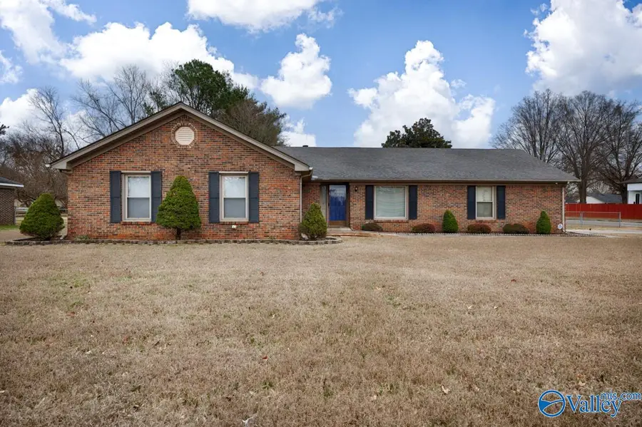 10316 Parliament Drive, Huntsville, AL 35803 - Image #2