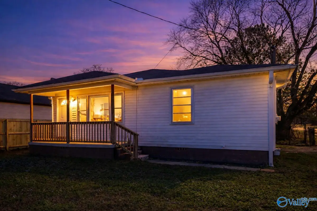 3515 6th Avenue Sw Sw, Huntsville, AL 35805 - Image #1