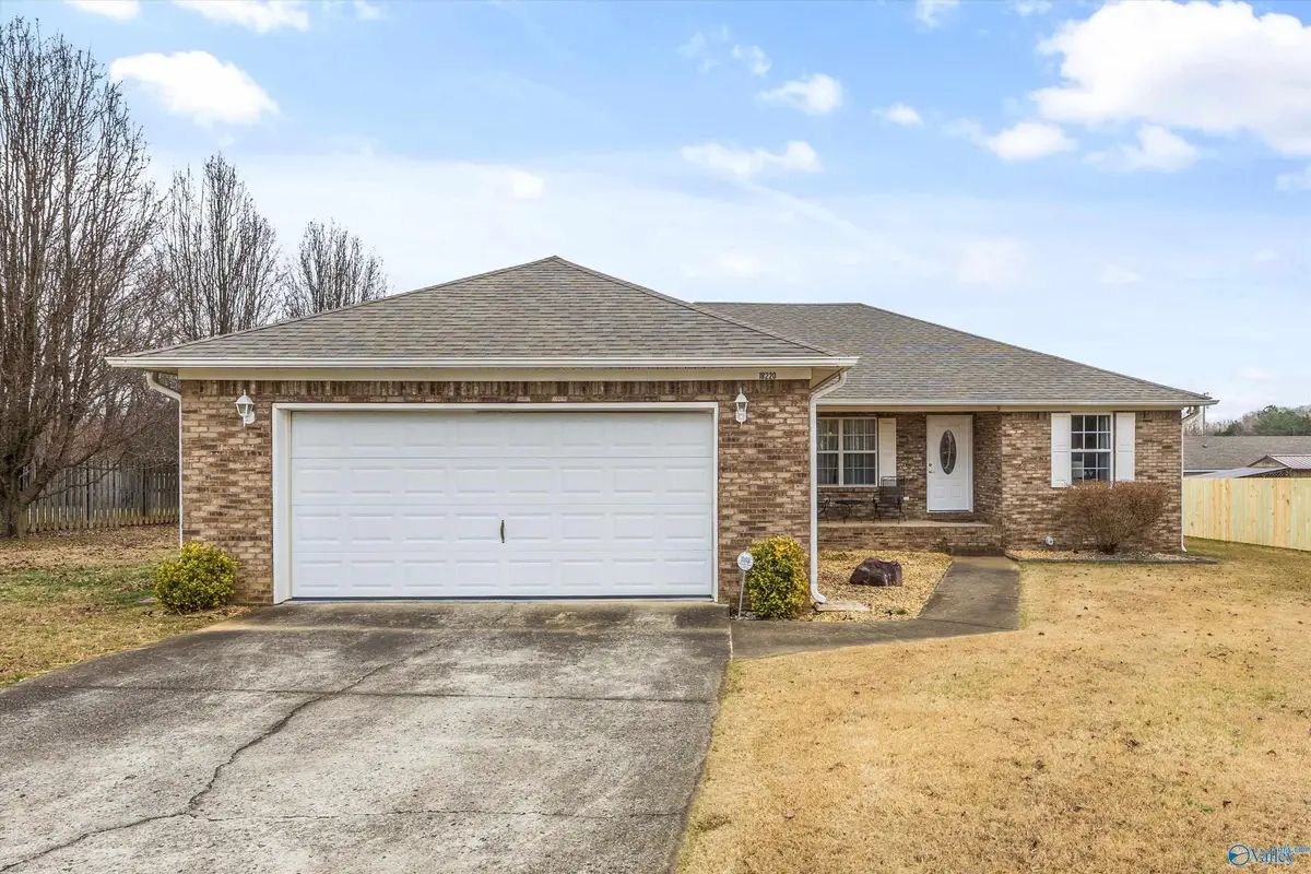 18220 E Limestone Road, Athens, AL 35613 - Image #1