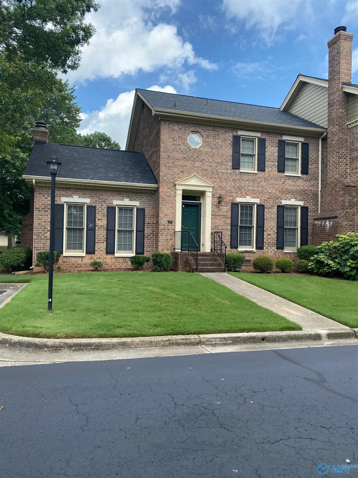 311 Inverness Drive Sw, Huntsville, AL 35802 - Image #1