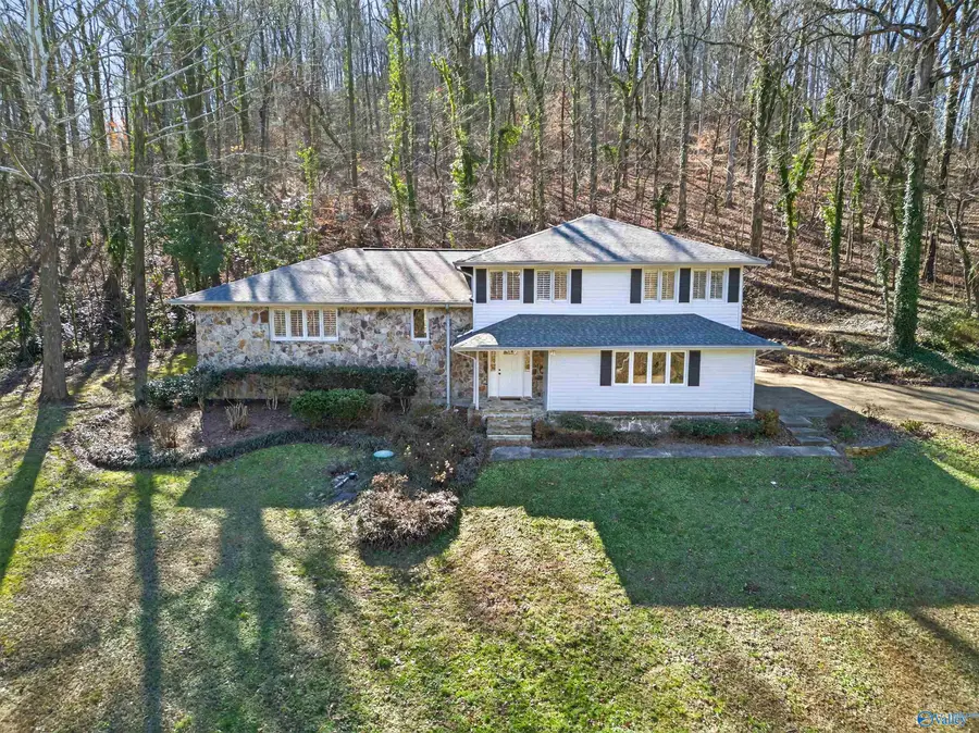 105 Hillside Trail, Gadsden, AL 35901 - Image #2