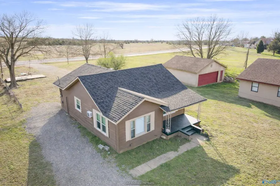 412 Sommerville Avenue, Moulton, AL 35640 - Image #2