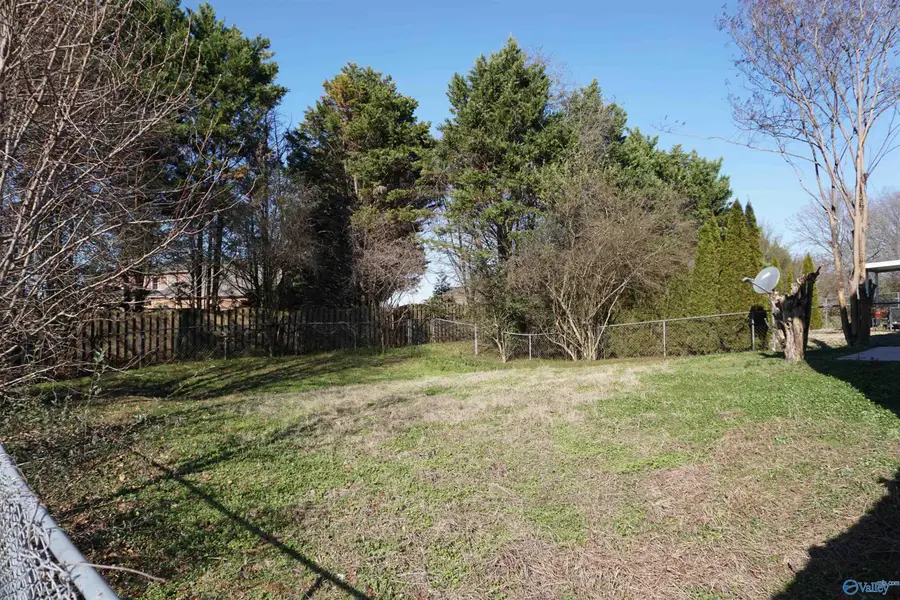 398 River Bend Drive, Huntsville, AL 35824 - Image #2