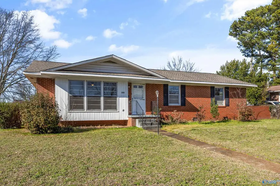 2418 Penn Street Sw, Huntsville, AL 35801 - Image #2