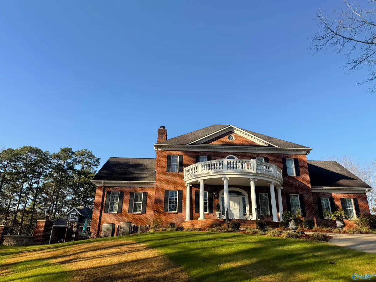 4806 Greenhill Blvd Nw, Fort Payne, AL 35968 - Image #1